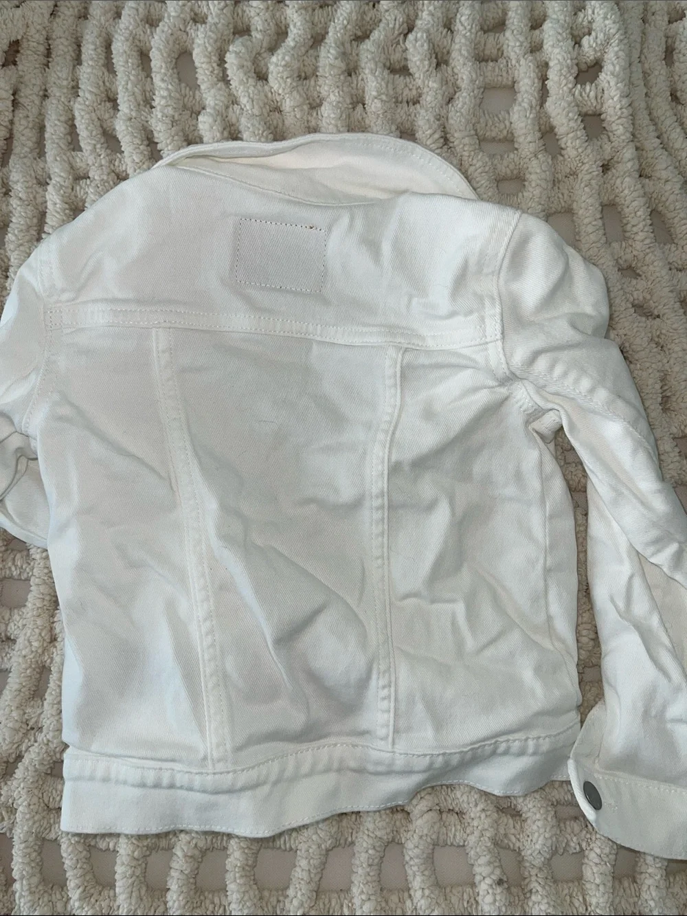 🤍✨Levi's Kids White Denim Jacket - Classic Button-Front 5T- never worn!🤍✨